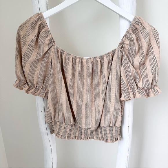 H&M Beige Puff Sleeves Off Shoulder Crop Top SZ S - Picture 2 of 10